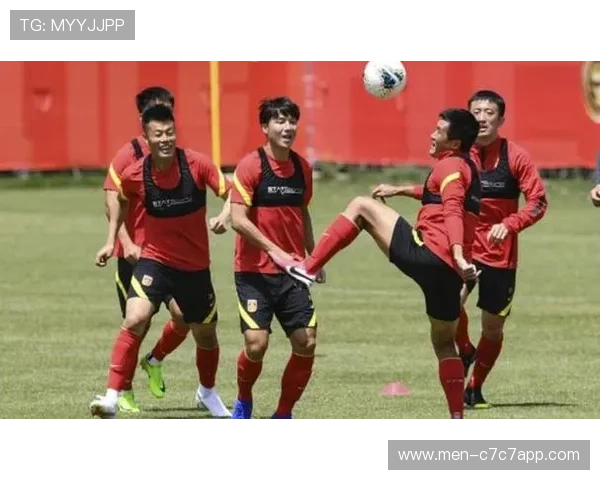 中国少年足球新星崭露头角 2025年最具潜力球员名单解析