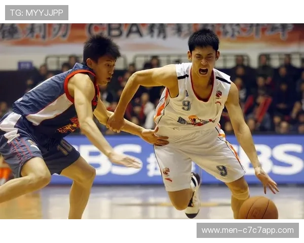 历史前三足球球星的传奇对决与荣光时刻解析